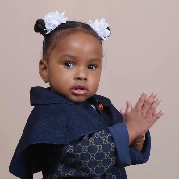 Meet your Posher, Tariqah - Picture 1 of 1